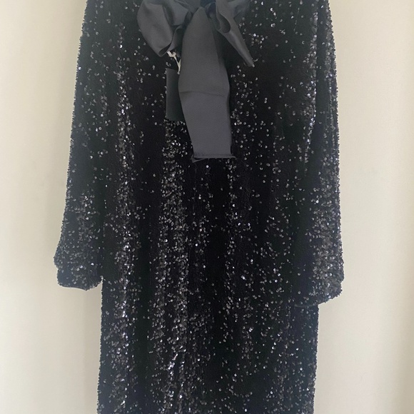 Brand New with tag black sequence dress with satin bow size 2Xl - Picture 1 of 4